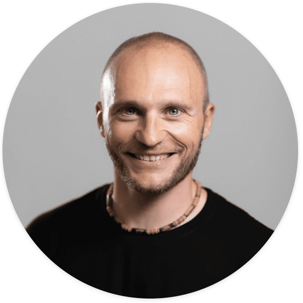 tomáš
